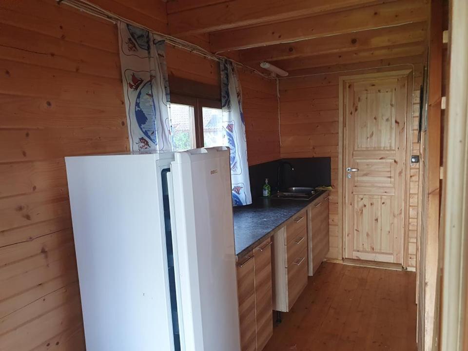Paeevatalu Camping Hotel Vilusi Kültér fotó